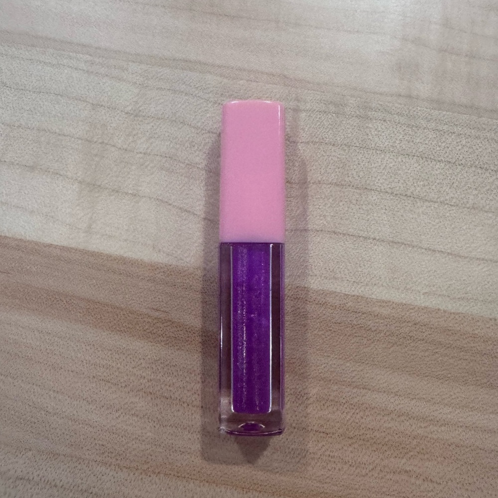 Homemade purple lip gloss